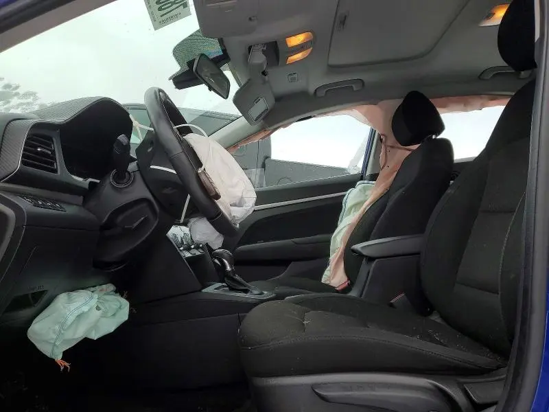 2019 HYUNDAI ELANTRA SEL  