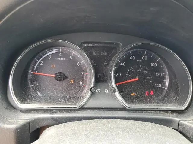 2015 NISSAN VERSA S  
