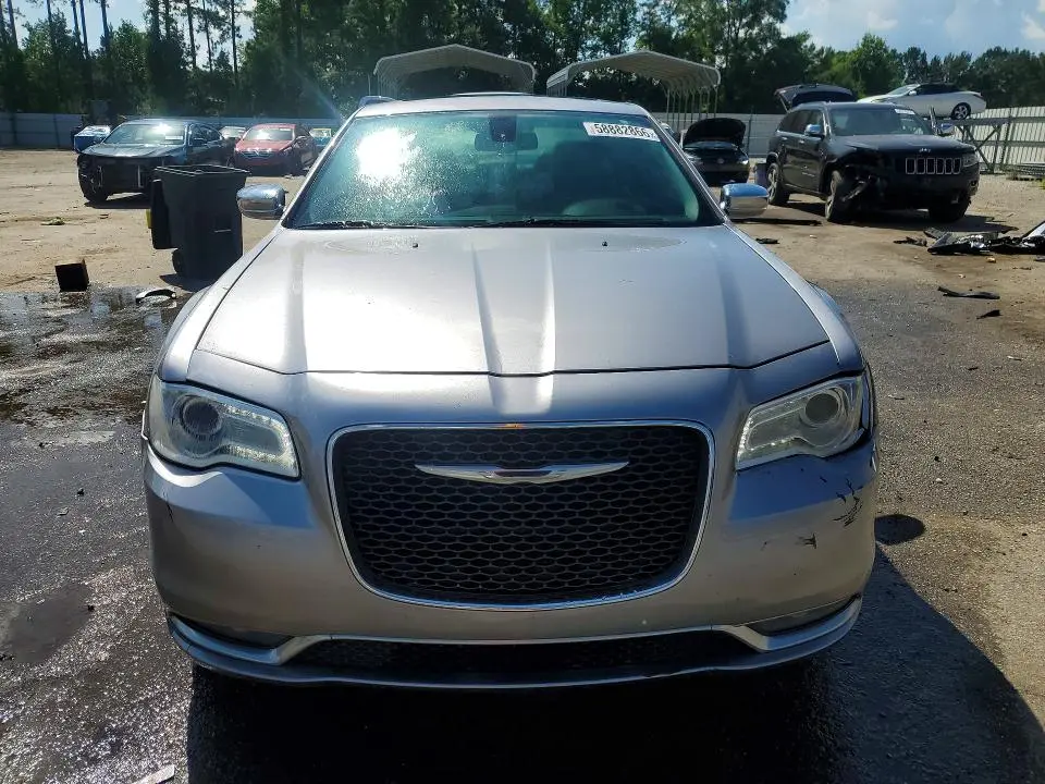 2015 CHRYSLER 300C   