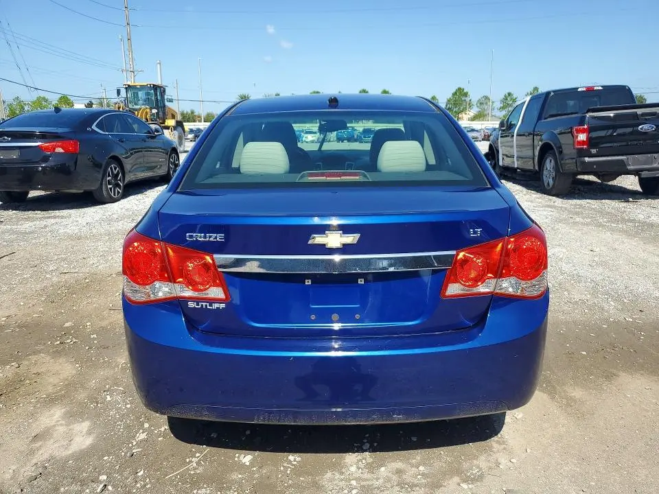2012 CHEVROLET CRUZE LT  