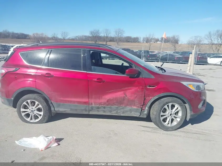 2018 FORD ESCAPE SE