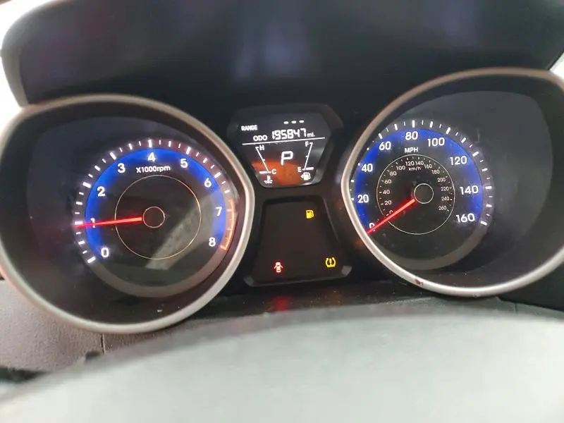 2013 HYUNDAI ELANTRA LIMITED  
