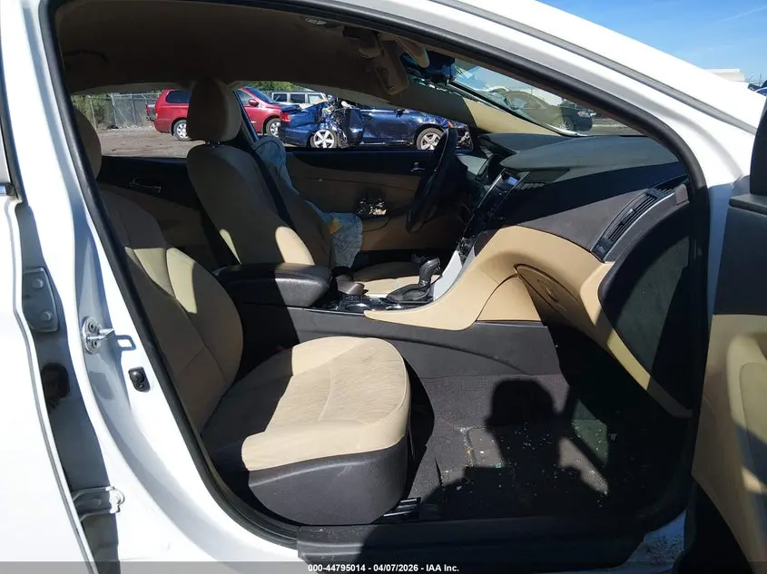 2014 HYUNDAI SONATA GLS