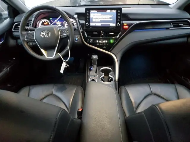 2023 TOYOTA CAMRY XLE  