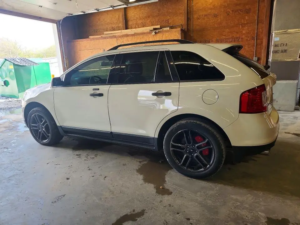 2013 FORD EDGE SE  