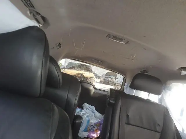 2010 TOYOTA HIGHLANDER SE  