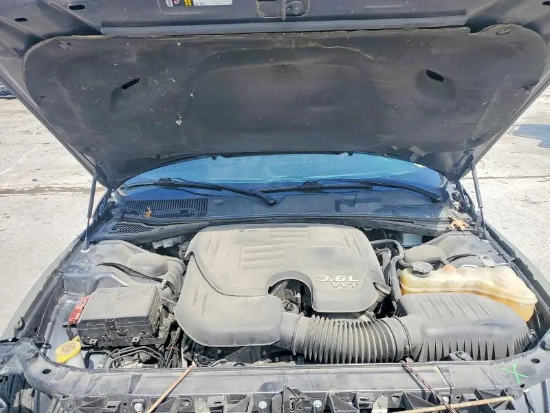 2017 DODGE CHALLENGER SXT  