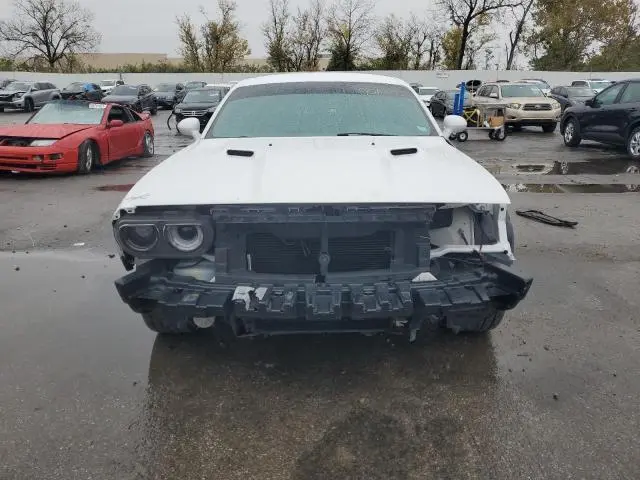 2013 DODGE CHALLENGER SXT  