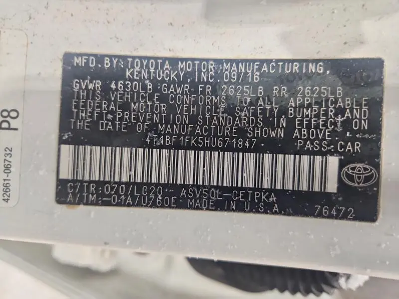 2017 TOYOTA CAMRY LE  