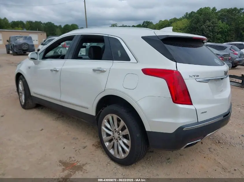2017 CADILLAC XT5 PLATINUM