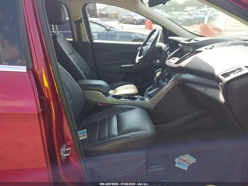 2015 FORD ESCAPE SE