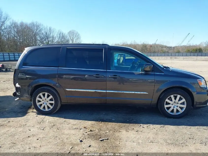 2016 CHRYSLER TOWN & COUNTRY TOURING