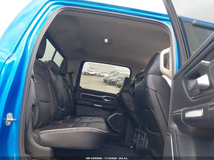 2022 RAM 1500 LARAMIE  4X4 5'7 BOX