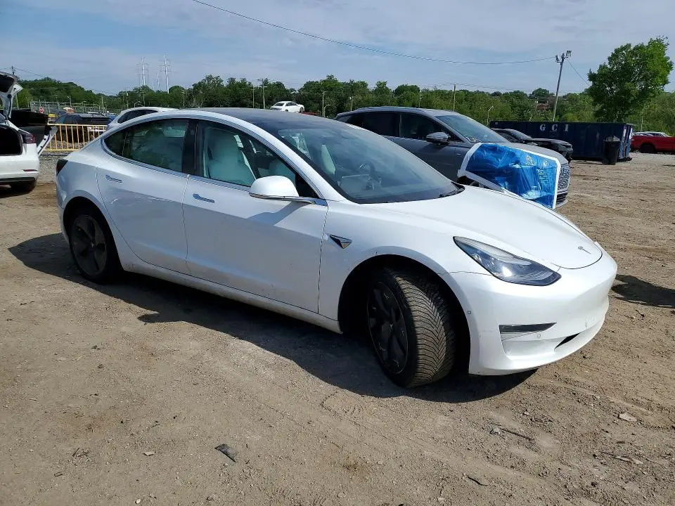 2019 TESLA MODEL 3   