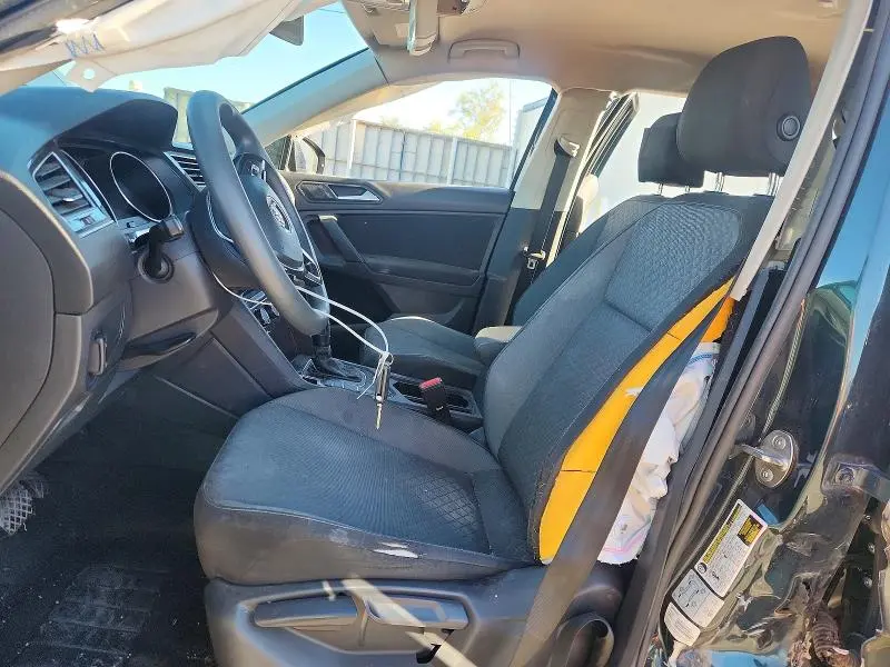2019 VOLKSWAGEN TIGUAN S  