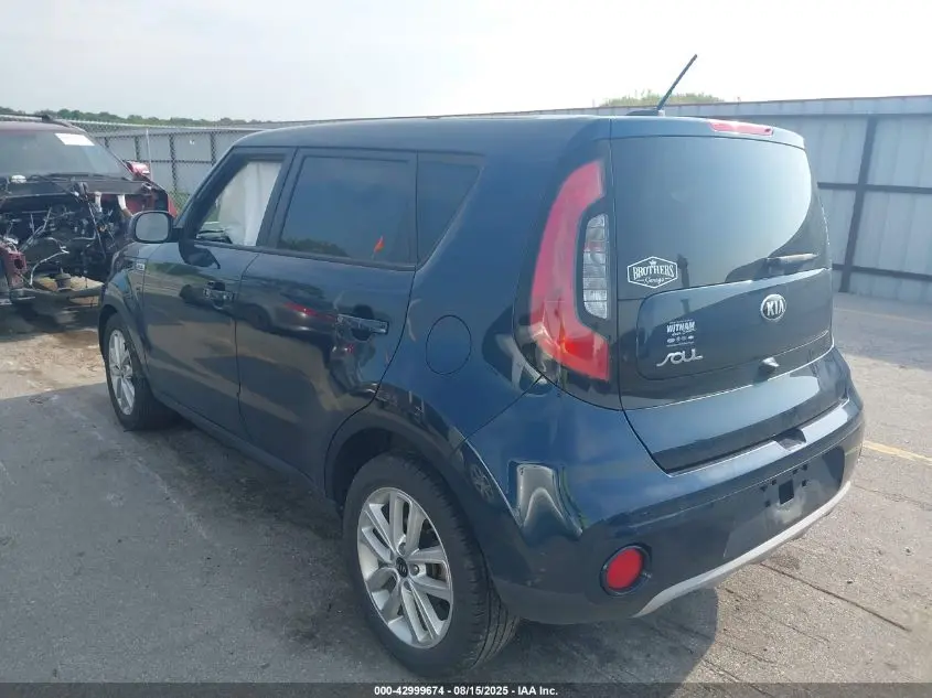 2019 KIA SOUL +
