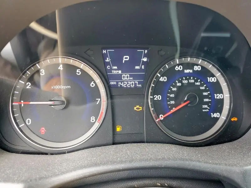 2013 HYUNDAI ACCENT GLS  