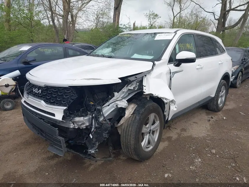 2023 KIA SORENTO LX