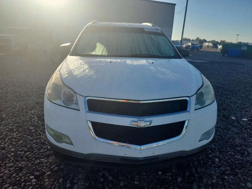 2012 CHEVROLET TRAVERSE LS  
