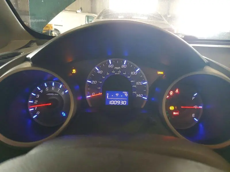 2012 HONDA FIT   