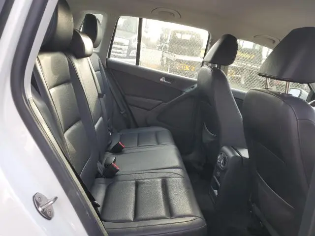 2017 VOLKSWAGEN TIGUAN S