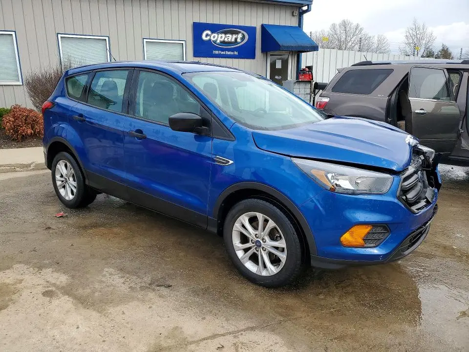 2019 FORD ESCAPE S  