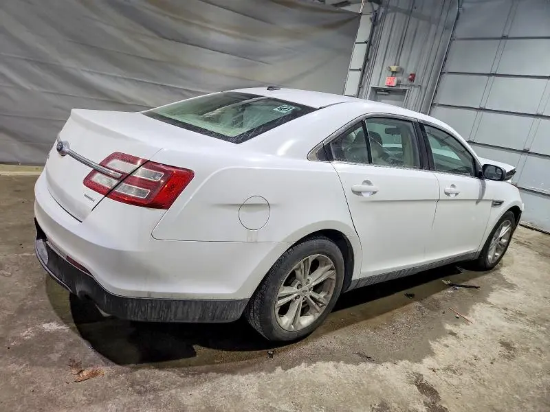 2016 FORD TAURUS SE  