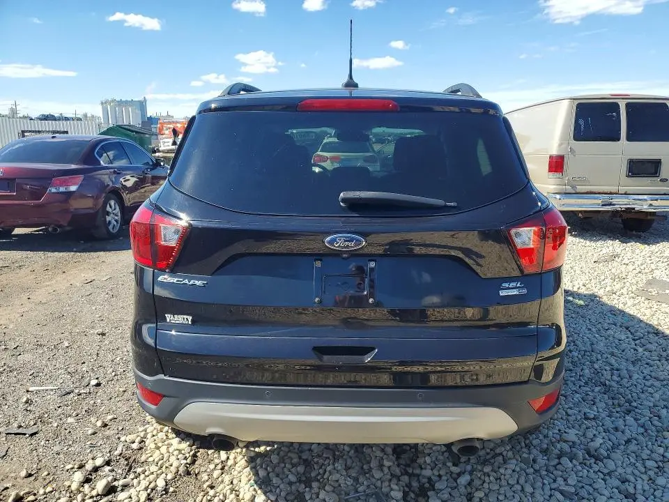 2019 FORD ESCAPE SEL  