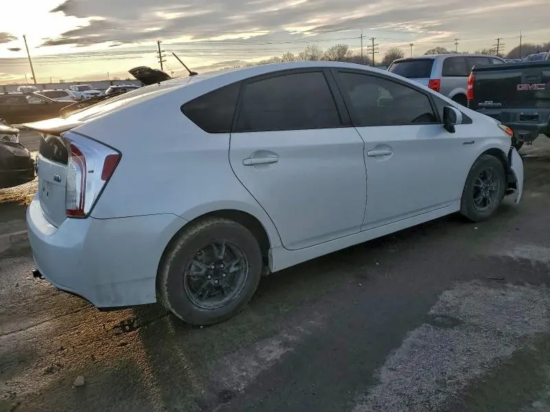 2014 TOYOTA PRIUS   