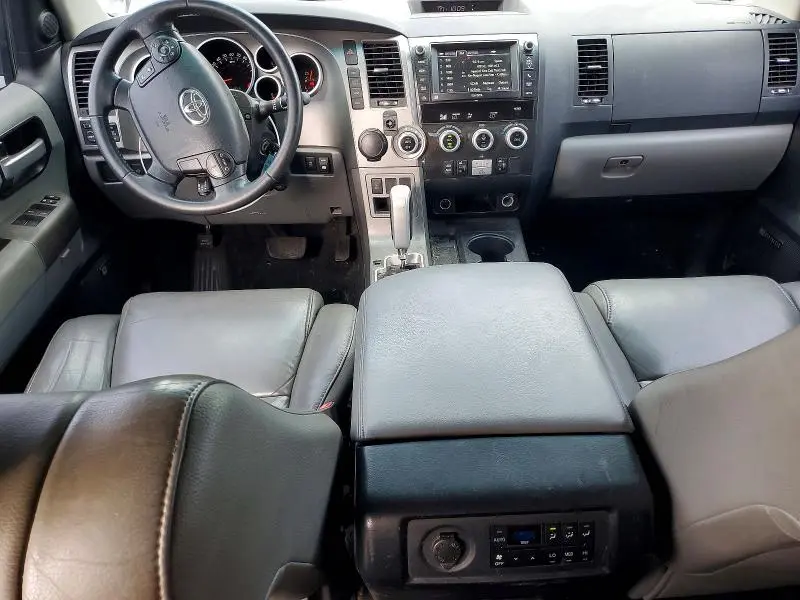 2013 TOYOTA SEQUOIA LIMITED  