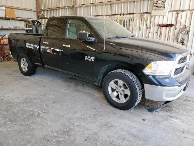 2015 RAM 1500 SLT  
