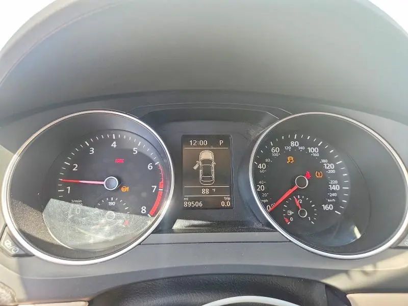 2018 VOLKSWAGEN JETTA SE  