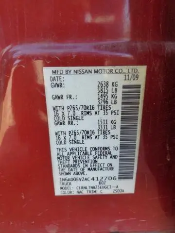 2010 NISSAN FRONTIER CREW CAB SE  