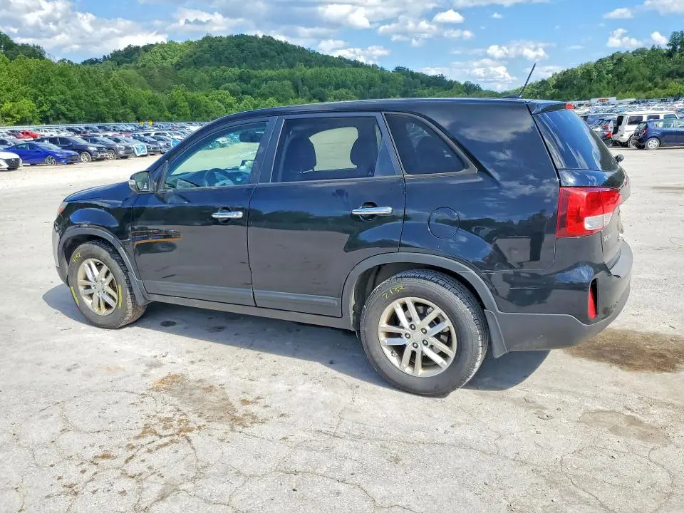2015 KIA SORENTO LX  