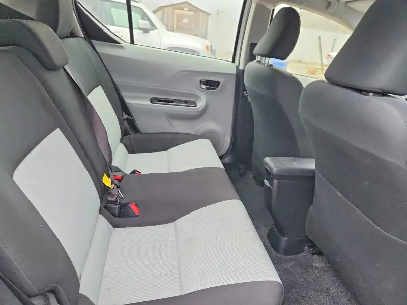 2013 TOYOTA PRIUS C THREE  