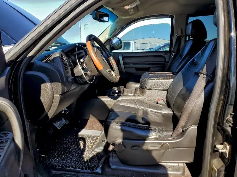 2012 CHEVROLET SILVERADO C1500 LT  