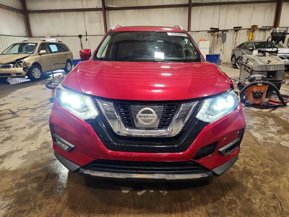 2017 NISSAN ROGUE SL  