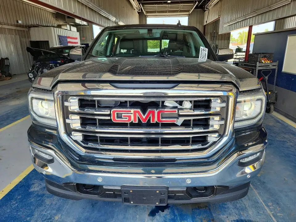 2017 GMC SIERRA K1500 SLT  