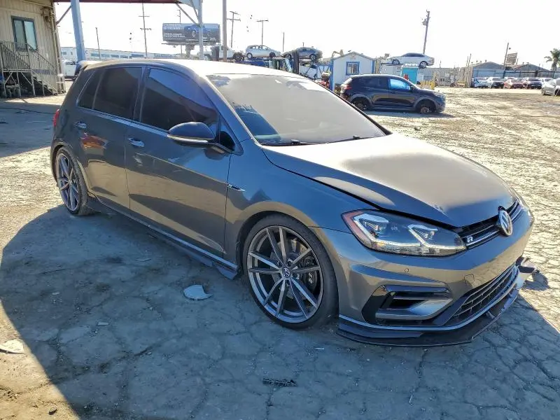 2018 VOLKSWAGEN GOLF R   