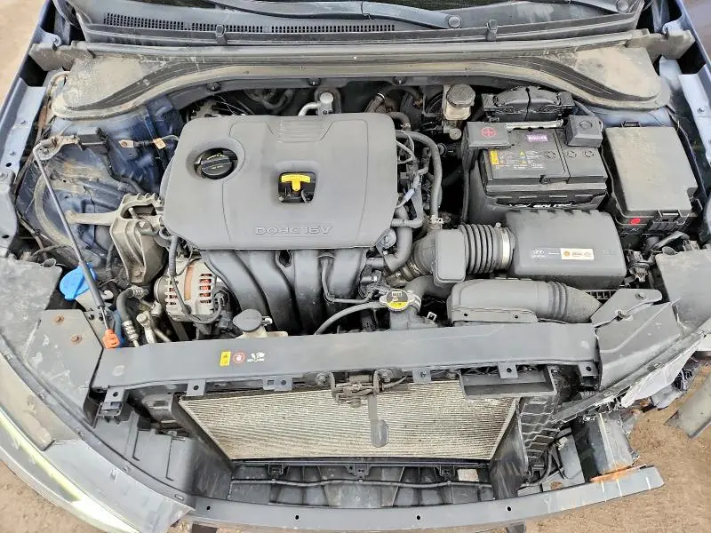 2019 HYUNDAI ELANTRA SE  