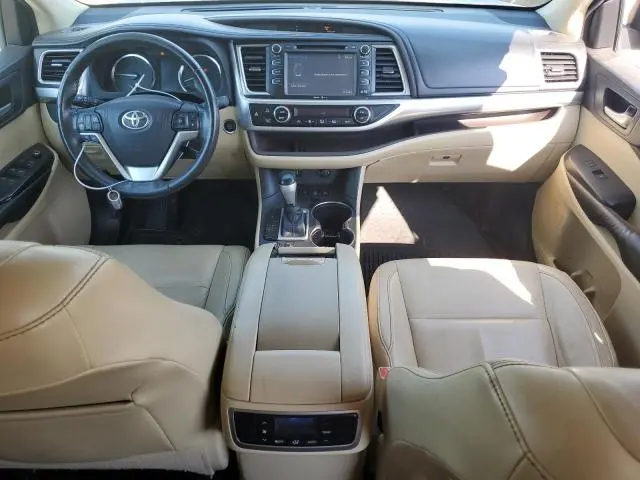 2015 TOYOTA HIGHLANDER XLE  