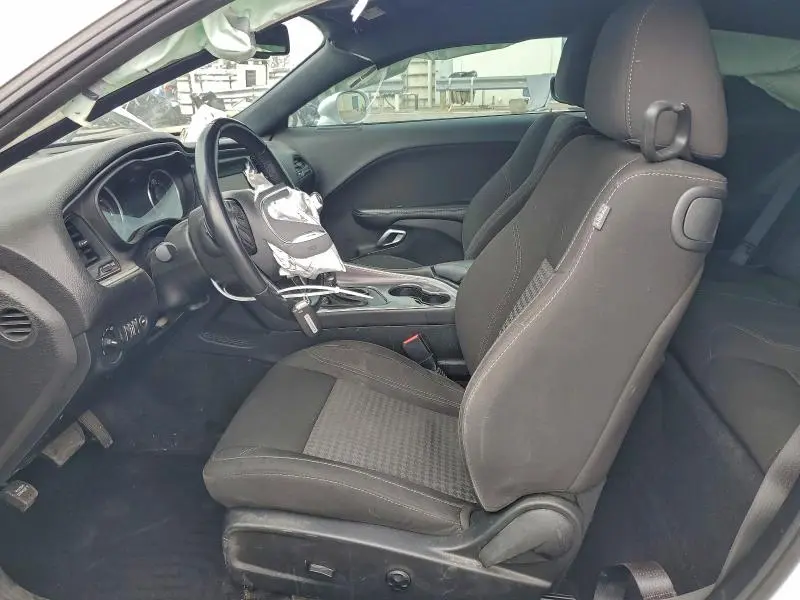 2020 DODGE CHALLENGER SXT  