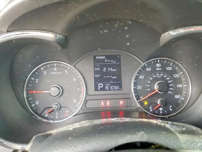 2016 KIA FORTE LX  