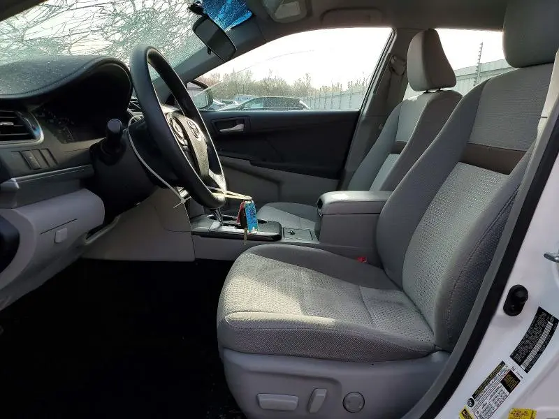 2012 TOYOTA CAMRY LE  