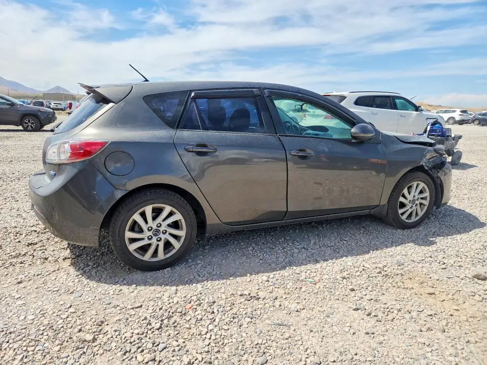 2013 MAZDA 3 I  
