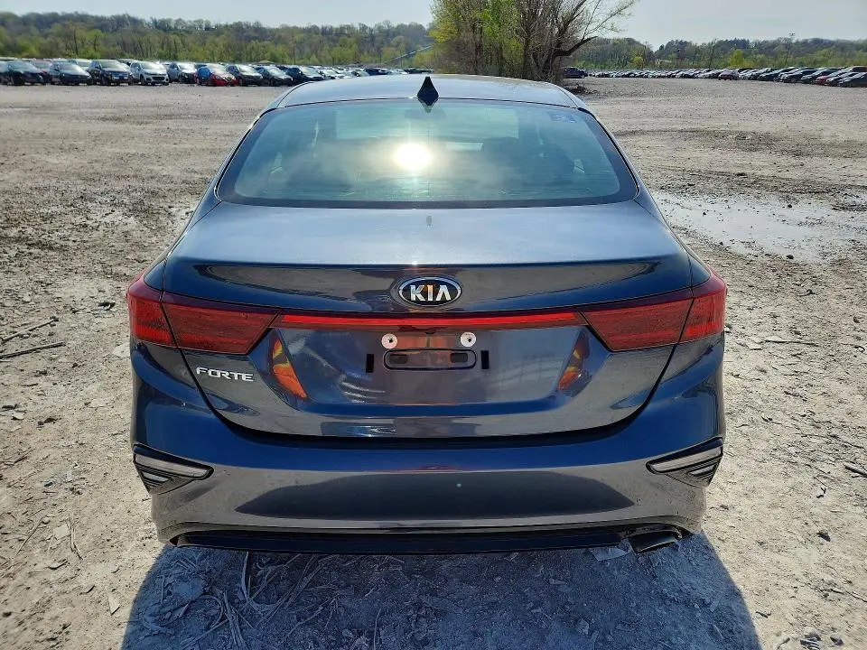 2020 KIA FORTE LXS  