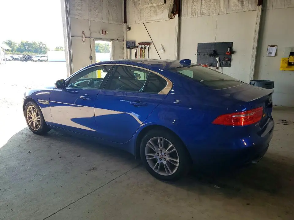 2017 JAGUAR XE PREMIUM  