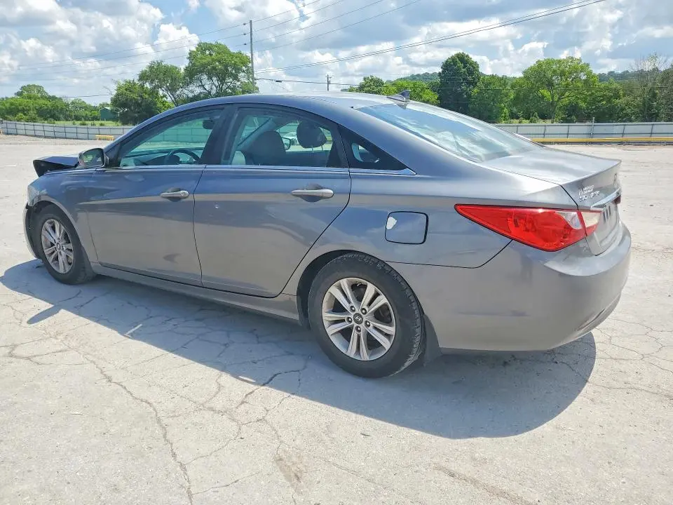 2011 HYUNDAI SONATA GLS  