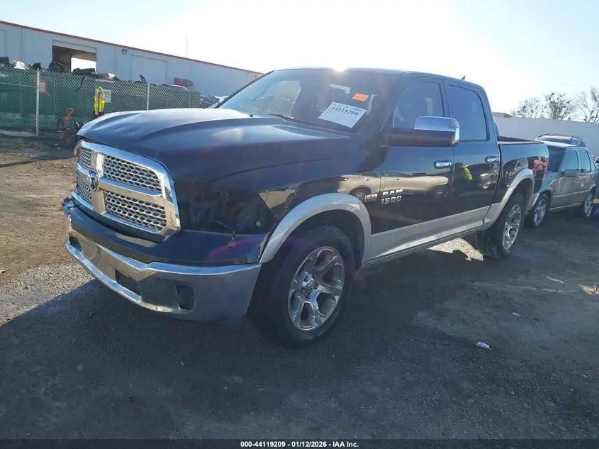 2016 RAM 1500 LARAMIE