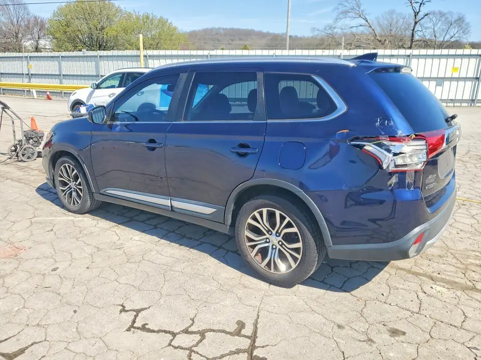 2017 MITSUBISHI OUTLANDER SE  